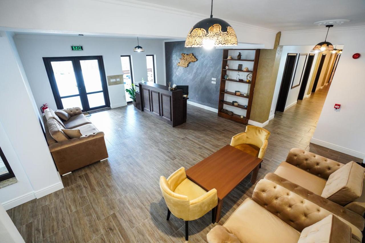 Hotel Yara Вишеу-де-Сус Экстерьер фото