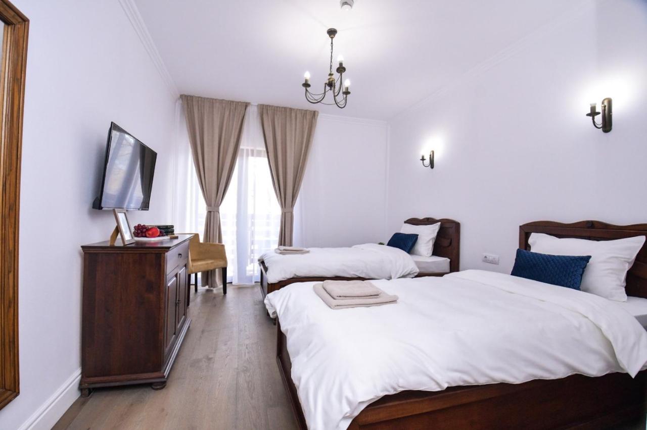 Hotel Yara Вишеу-де-Сус Экстерьер фото